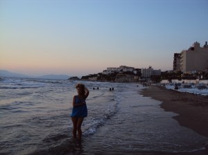 plaja cu nisip fin Kusadasi