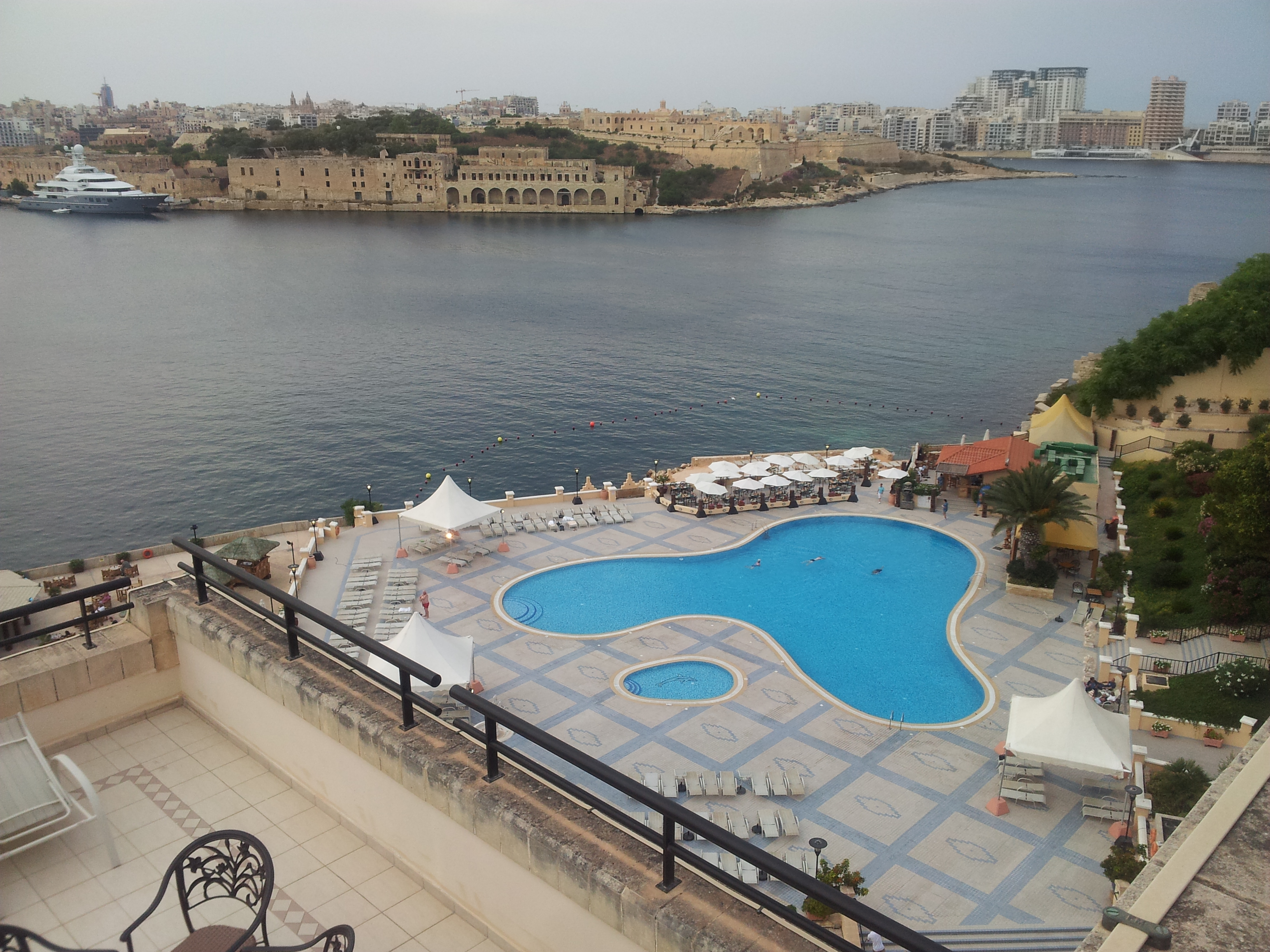 cele mai frumoase resoturi Malta